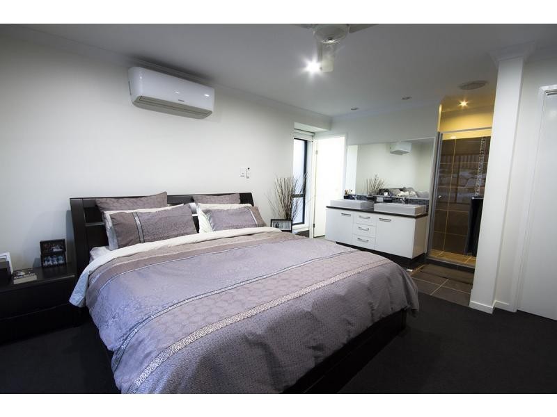 L152 Riverbreeze Crescent, Riverstone Crossing, Maudsland QLD 4210