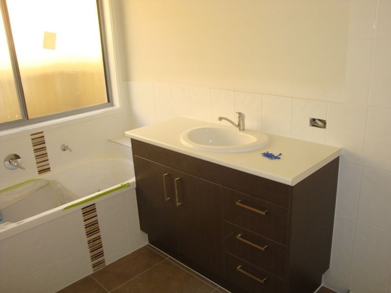 L17 Topaz Crescent, Logan Reserve QLD 4133