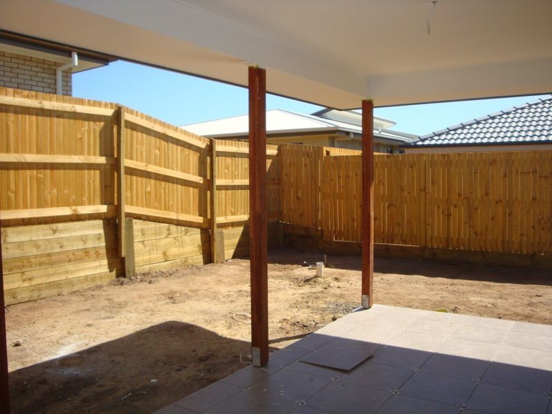 L17 Topaz Crescent, Logan Reserve QLD 4133