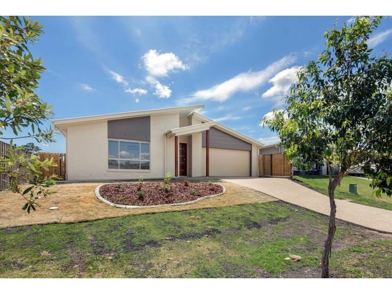 PL2 Roseapple Circuit, Oxenford QLD 4210