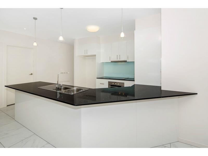 PL2 Roseapple Circuit, Oxenford QLD 4210