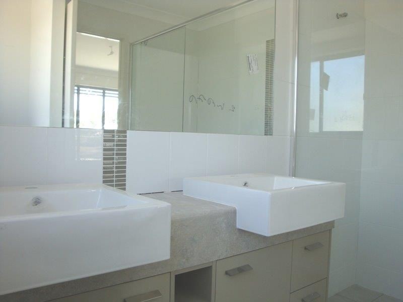 Logan Reserve QLD 4133