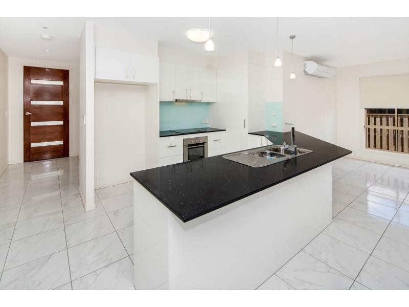 PL2 Roseapple Circuit, Oxenford QLD 4210