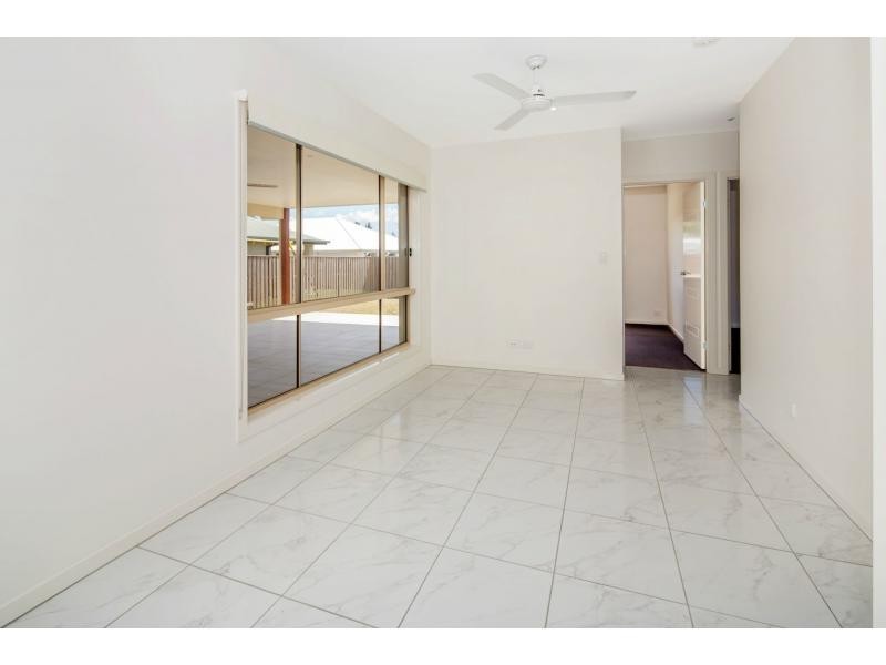PL2 Roseapple Circuit, Oxenford QLD 4210