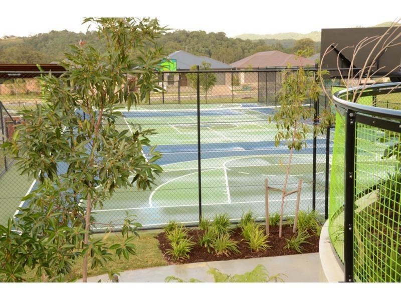 Ormeau Hills QLD 4208