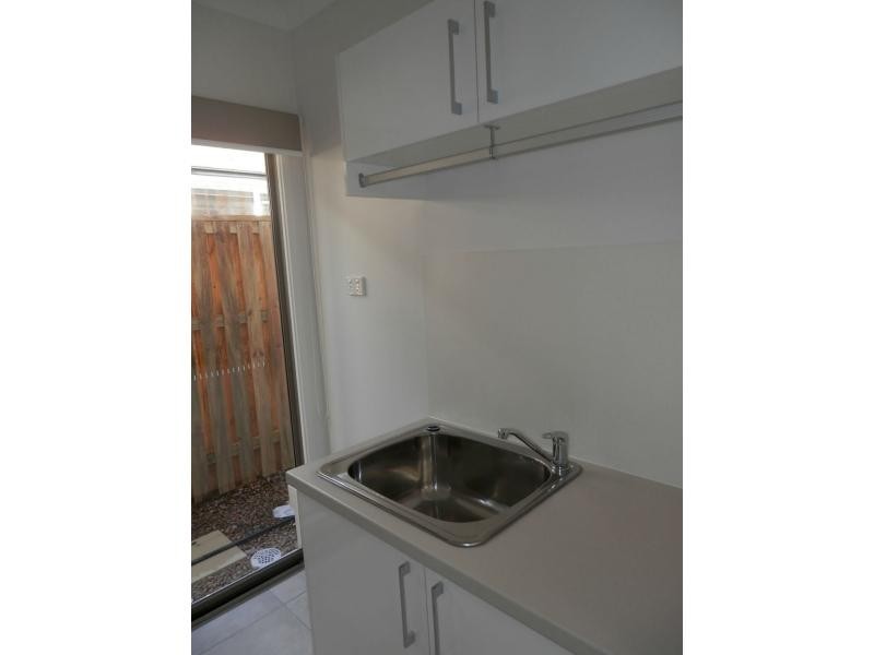 13 Prairie Avenue, Riverstone Crossing, Maudsland QLD 4210