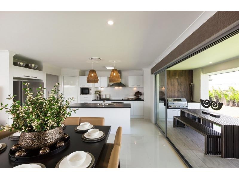 North Lakes QLD 4509