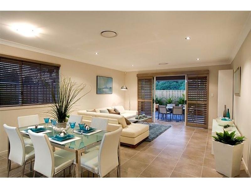 Durack QLD 4077