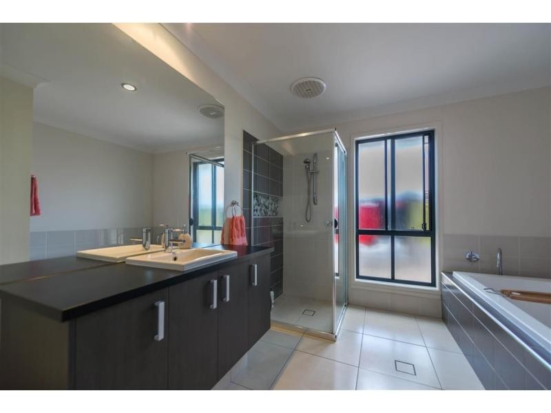 31 Homestead Circuit, Riverstone Crossing, Upper Coomera QLD 4209