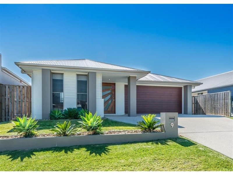 9 Sinclair Street, Riverstone Crossing, Maudsland QLD 4210