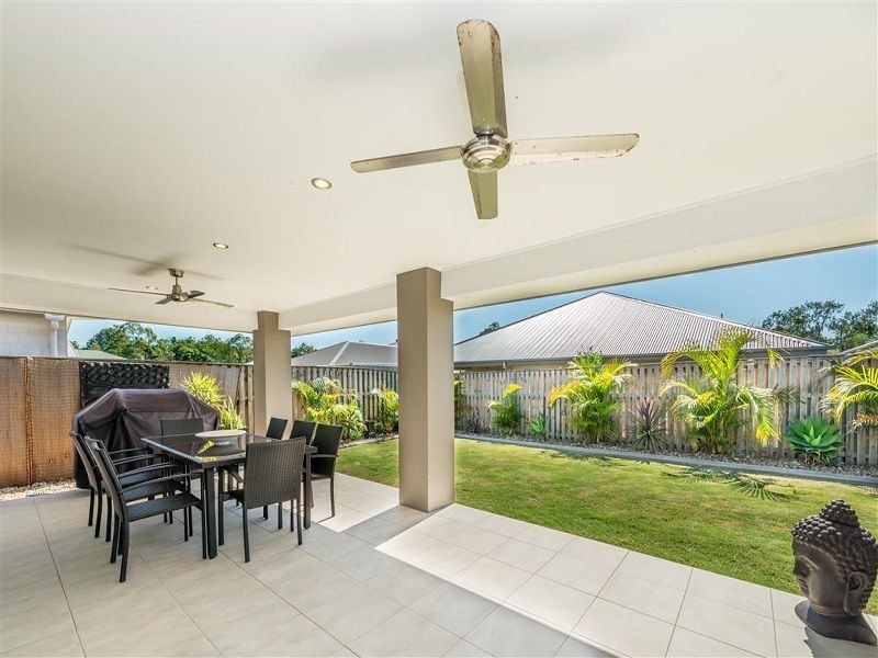 9 Sinclair Street, Riverstone Crossing, Maudsland QLD 4210