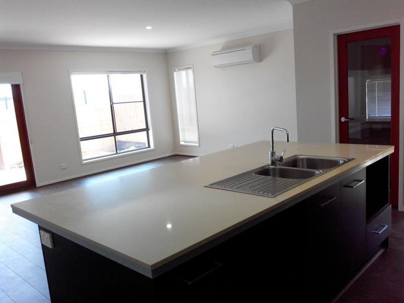 Yarrabilba QLD 4207