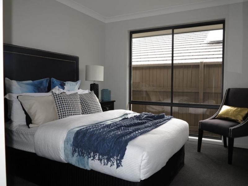 Ormeau Hills QLD 4208