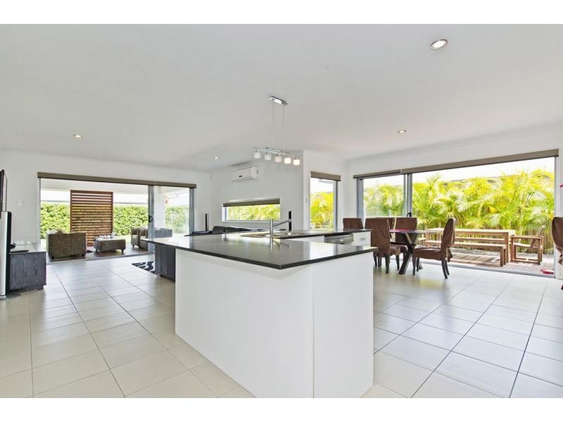 46 Rivermill Terrace, Riverstone Crossing, Maudsland QLD 4210