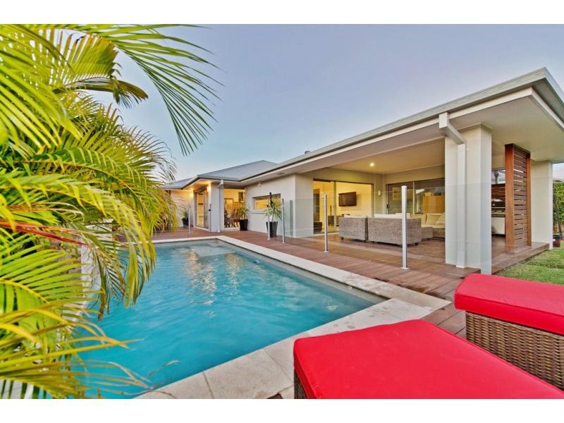 46 Rivermill Terrace, Riverstone Crossing, Maudsland QLD 4210