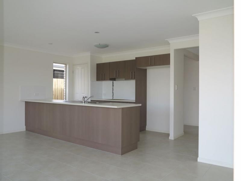 L18A South Quarter Drive, Loganlea QLD 4131