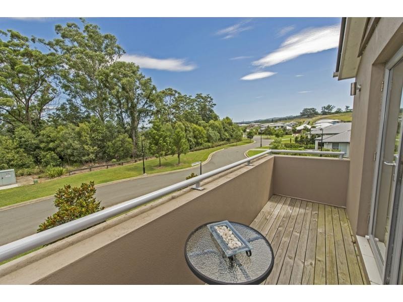 21 Riverbreeze Crescent, Riverstone Crossing, Maudsland QLD 4210