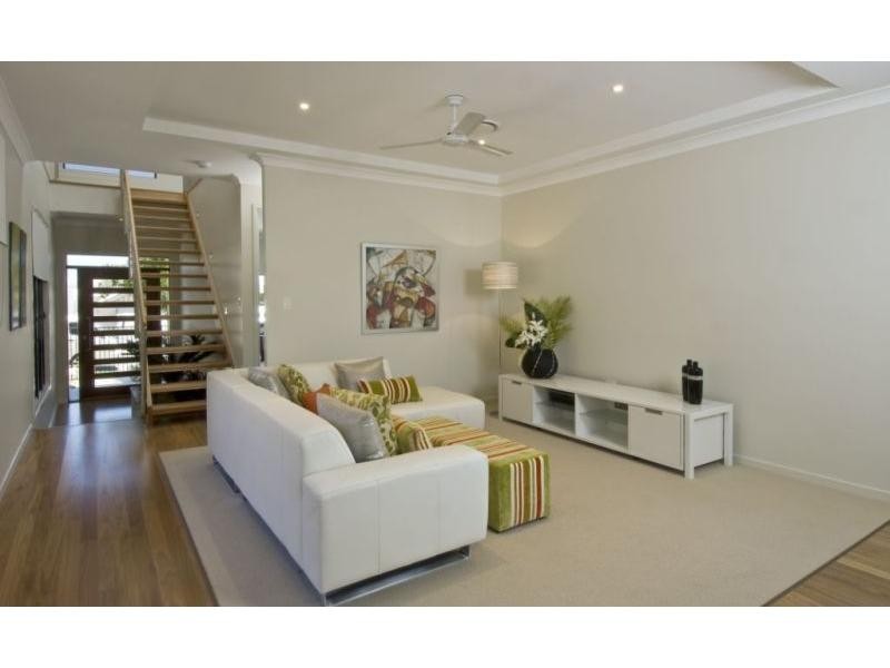 North Lakes QLD 4509