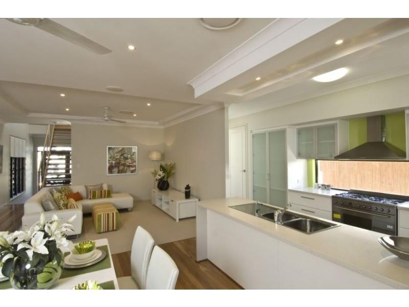 North Lakes QLD 4509