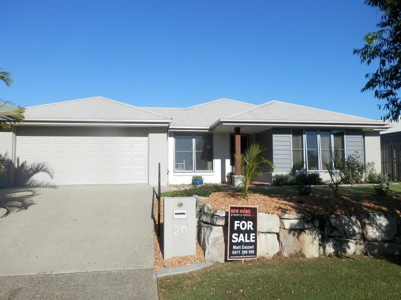 20 Plantation Crescent, Maudsland QLD 4210