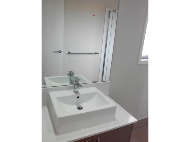 L555 Tanzanite Avenue, Logan Reserve QLD 4133