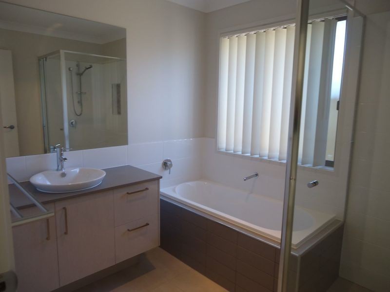 3 Travertine Avenue, Logan Reserve QLD 4133