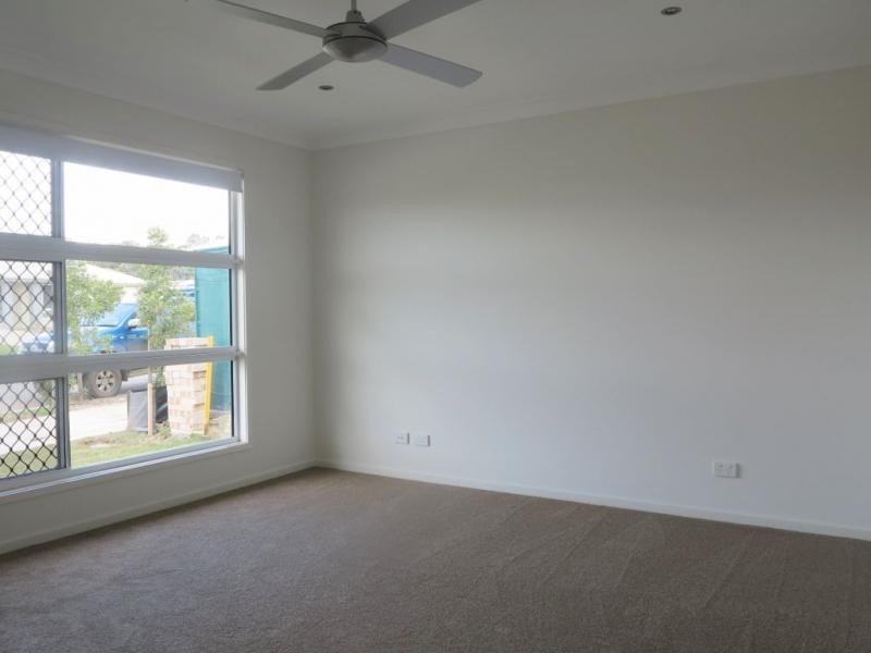 Logan Reserve QLD 4133