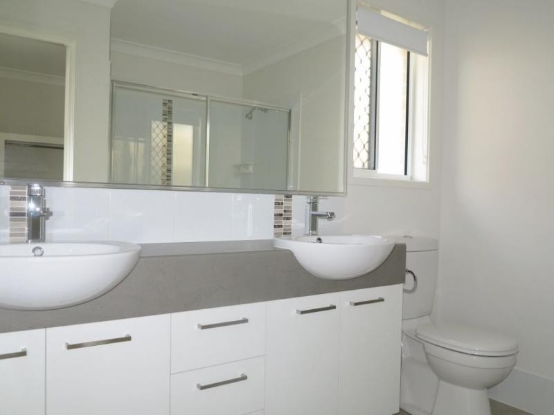 Logan Reserve QLD 4133