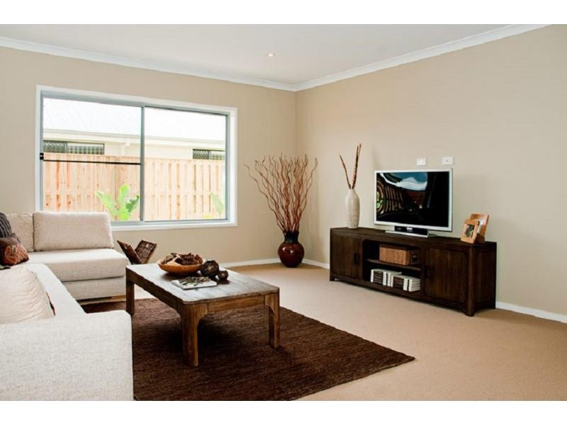 11 Gartside Avenue, Riverstone Crossing, Maudsland QLD 4210