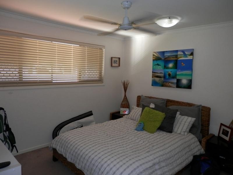 4 Sigatoka Place, Clear Island Waters QLD 4226