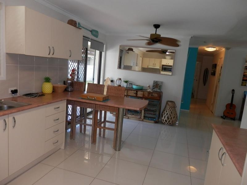 4 Sigatoka Place, Clear Island Waters QLD 4226