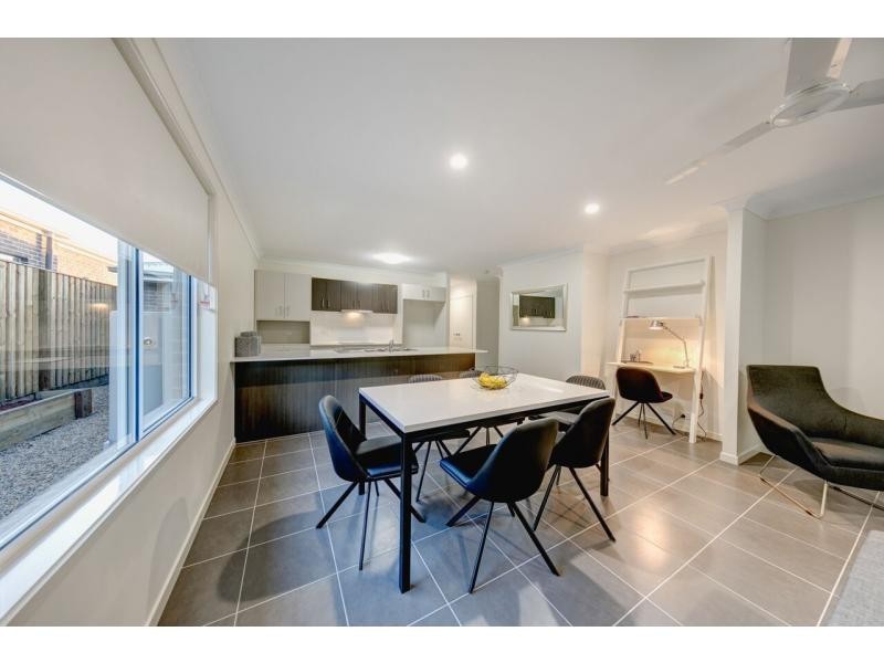 Pacific Pines QLD 4211