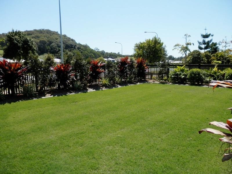 9 Homestead Circuit, Maudsland QLD 4210