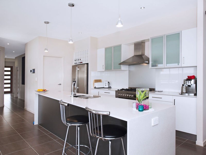 9 Northern Skies Terrace, Riverstone Crossing, Maudsland QLD 4210