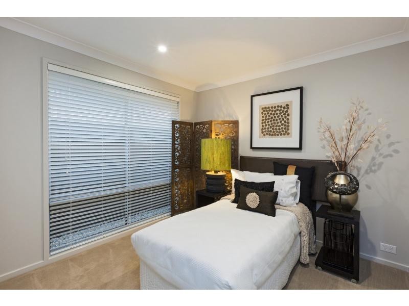 16 Sarabah Street, North Lakes QLD 4509