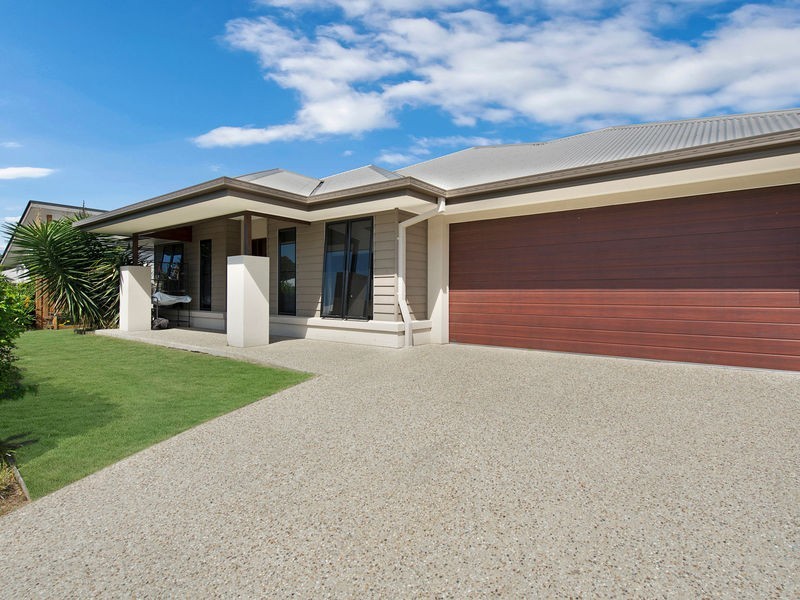 9 Falkener Street, Riverstone Crossing, Maudsland QLD 4210