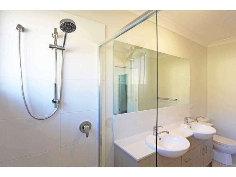 Ormeau Hills QLD 4208