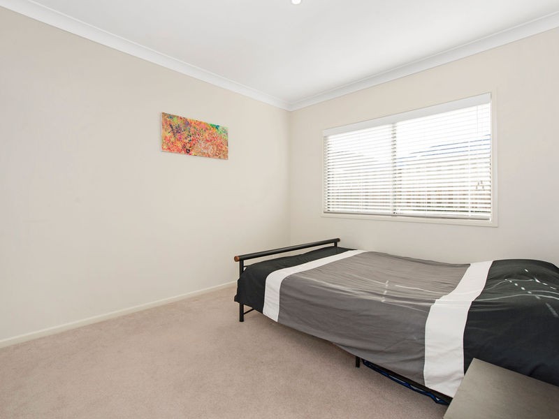 18 Plantation Crescent, Riverstone Crossing, Maudsland QLD 4210