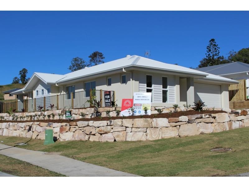 2 Grevillia Crescent, Riverstone Crossing, Maudsland QLD 4210