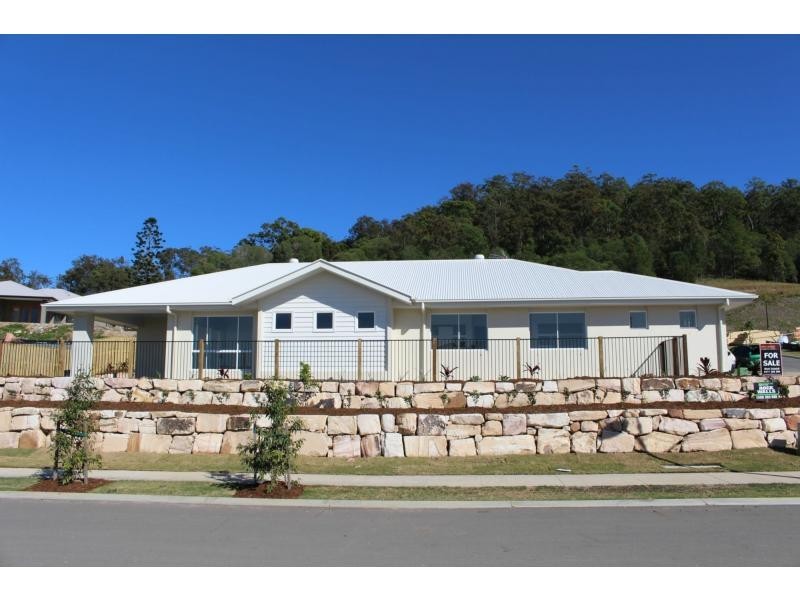 2 Grevillia Crescent, Riverstone Crossing, Maudsland QLD 4210