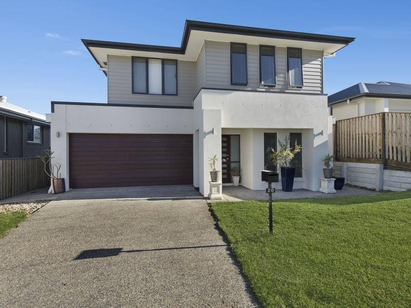 20 Mountain View Parade, Riverstone Crossing, Maudsland QLD 4210