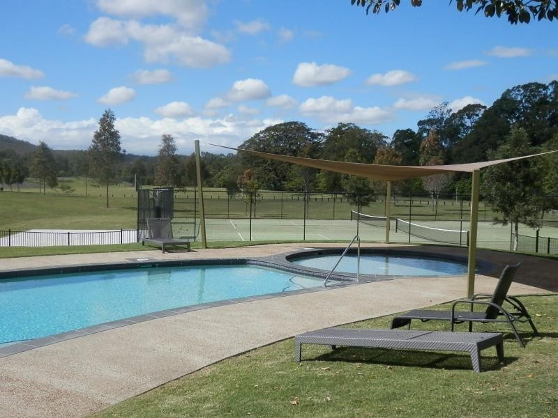 20 Mountain View Parade, Riverstone Crossing, Maudsland QLD 4210