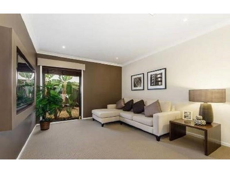 1 Sarabah Street, North Lakes QLD 4509