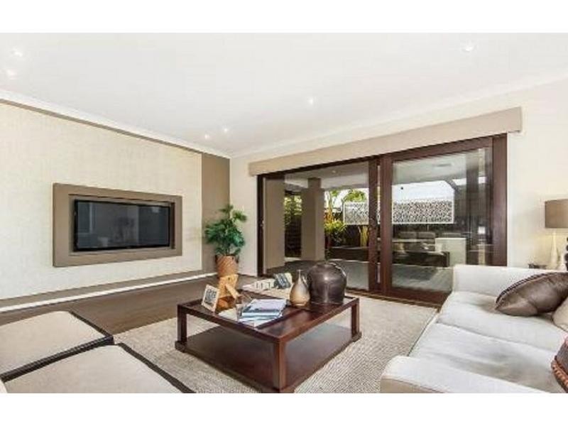 1 Sarabah Street, North Lakes QLD 4509