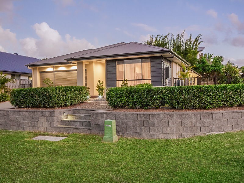 225 Riverstone Crossing , Riverstone Crossing, Maudsland QLD 4210