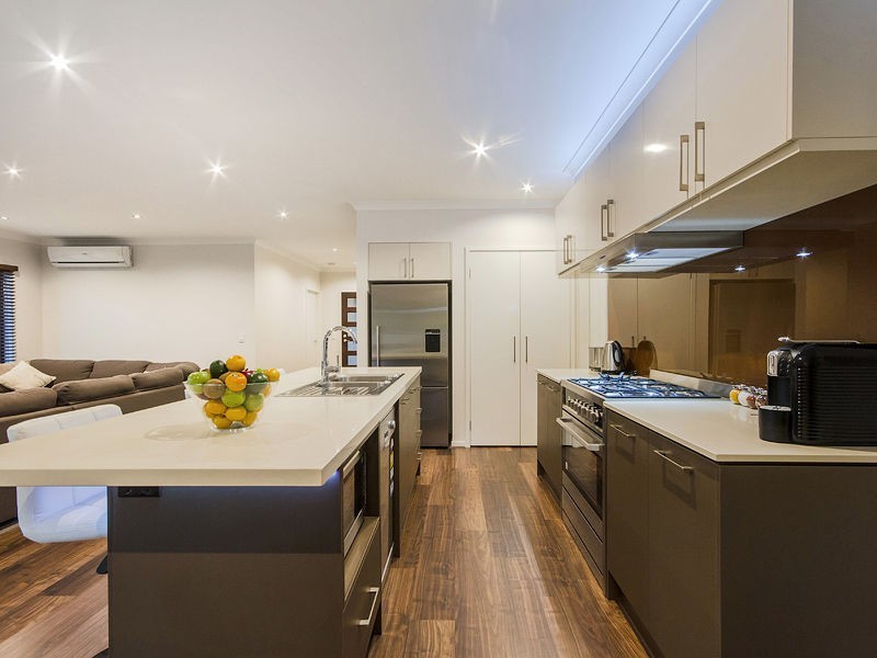 225 Riverstone Crossing , Riverstone Crossing, Maudsland QLD 4210