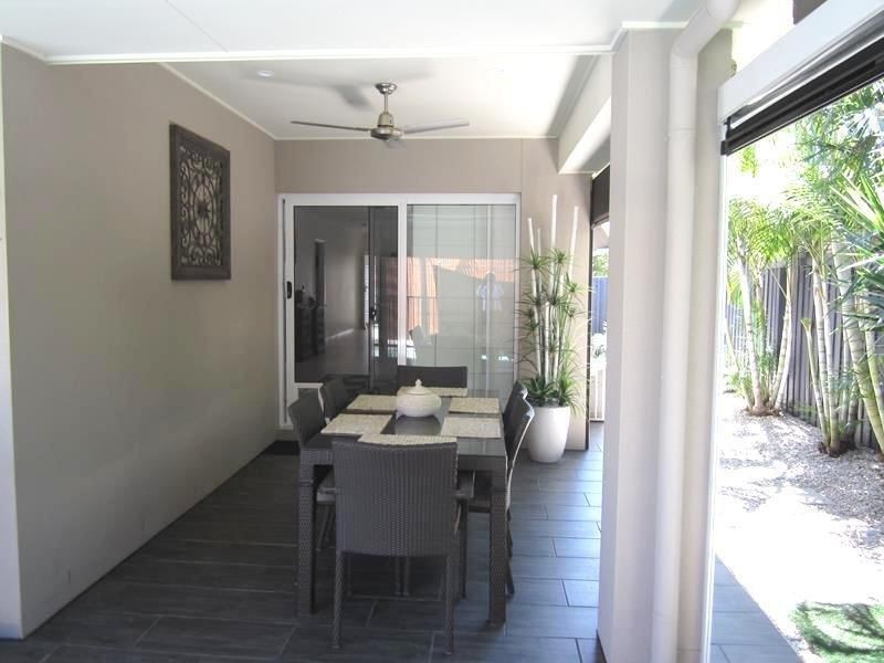 44 Rivermill Terrace, Riverstone Crossing, Maudsland QLD 4210