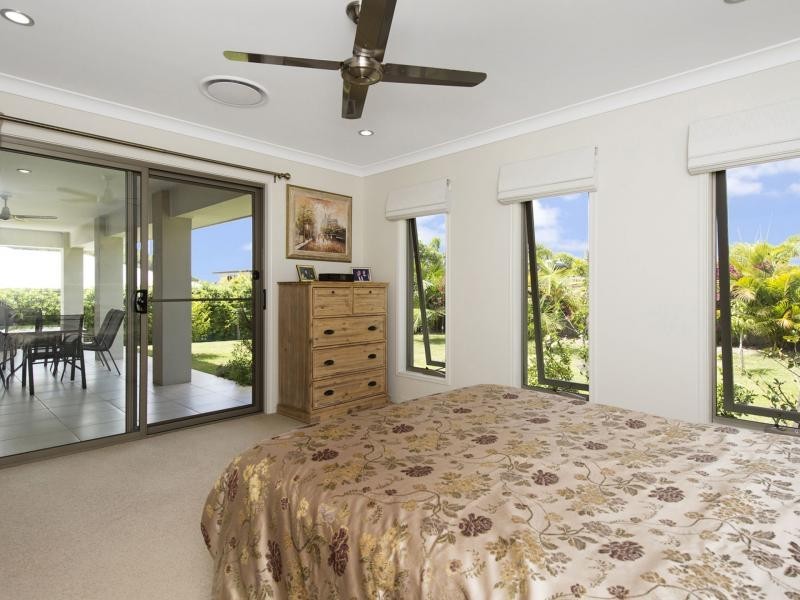 14 Valley Brook Rise, Riverstone Crossing, Maudsland QLD 4210