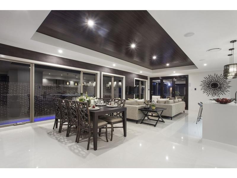 7 Finch Parade, Rochedale QLD 4123