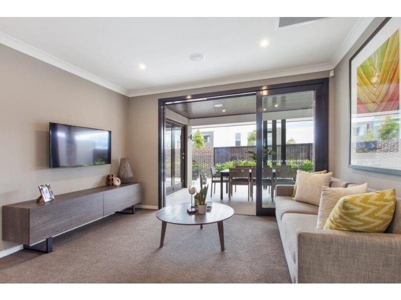 7 Finch Parade, Rochedale QLD 4123